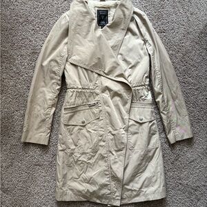 Guess Women's Classic Tan Trench Coat